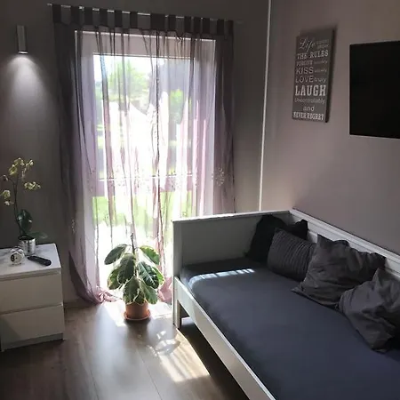 My Gastezimmer بيت ضيافة *